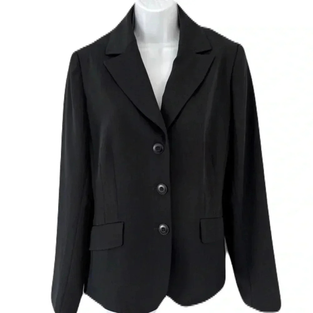 Cleo/ Black/  Lightly pinstriped/ Size US 10